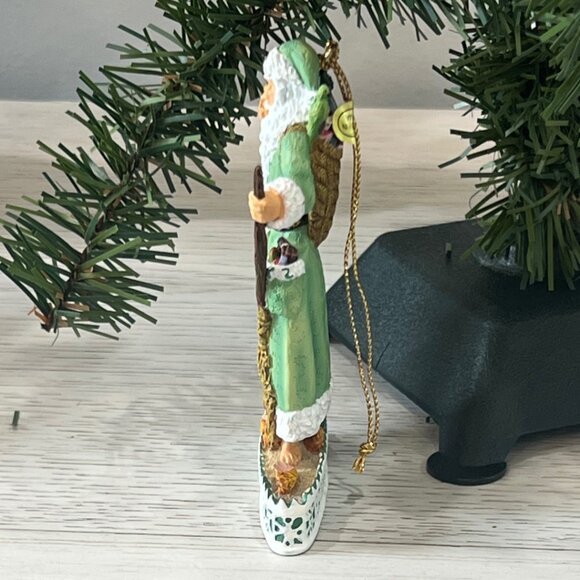Pipka Stories of Christmas Ornament Caribbean Santa 11441 - Picture 4 of 8